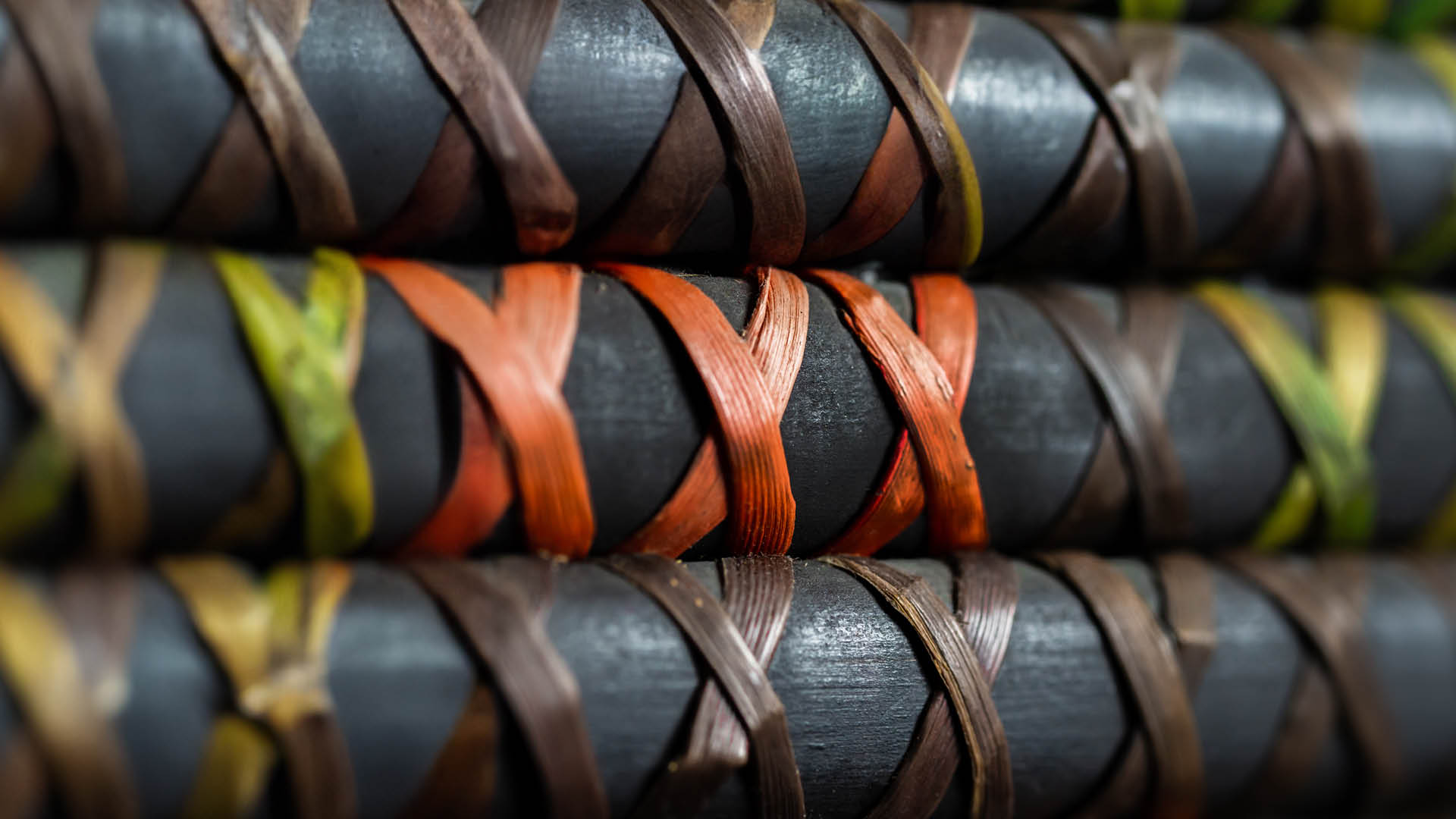 Te Wānanga o Aotearoa_Ratonga Pāpori Social & Community Services. Close up of tukutuku panel weaving. 